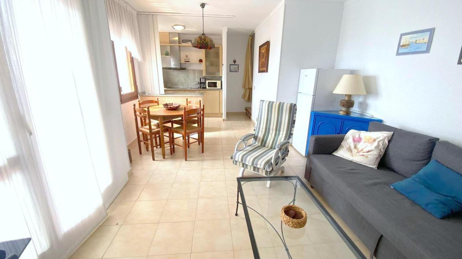 Apartmán Garbinell 2 2 Roses Exteriér fotografie