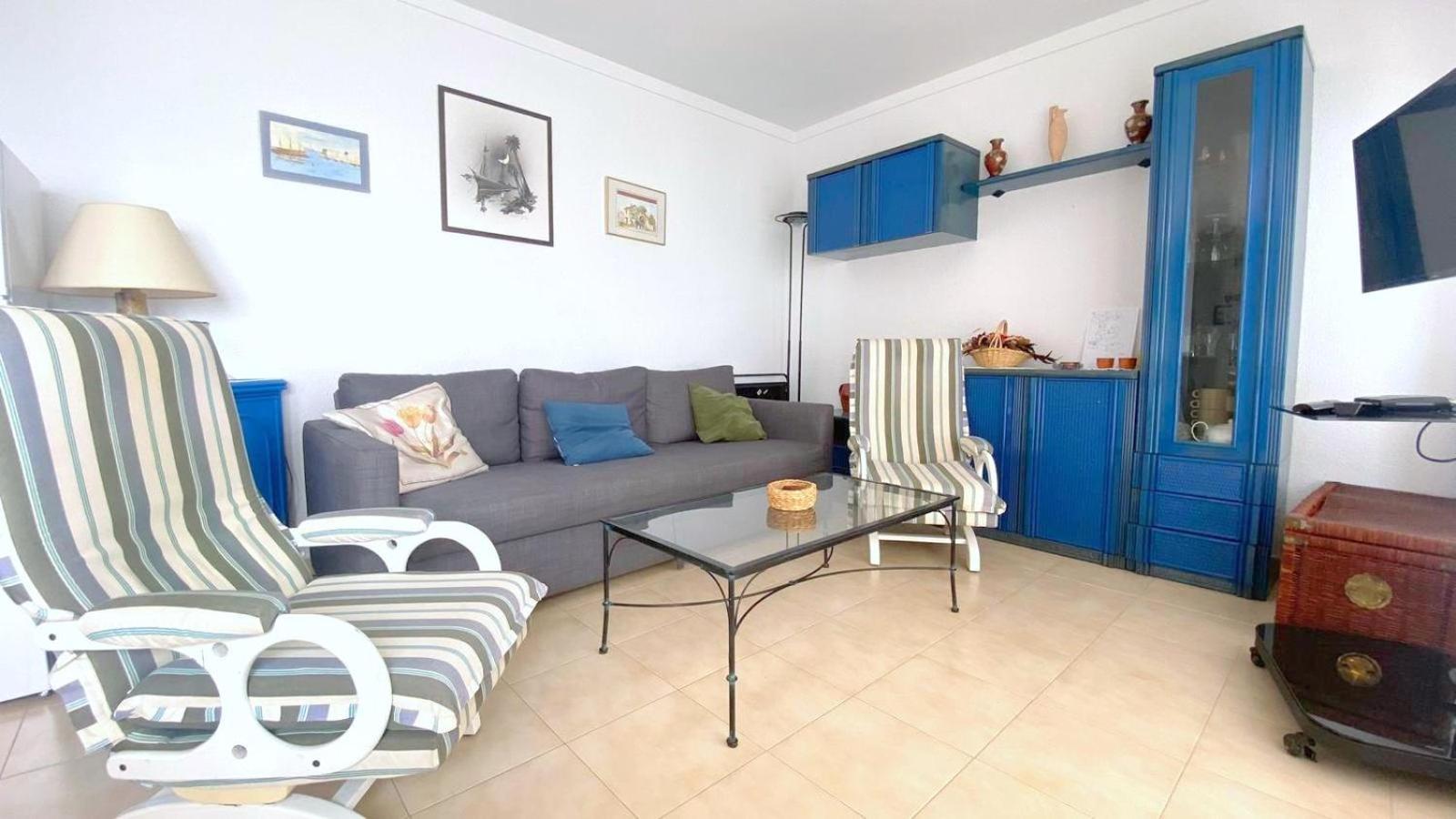 Apartmán Garbinell 2 2 Roses Exteriér fotografie